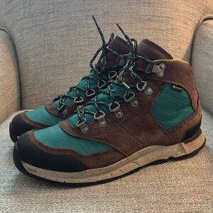 Danner 4.5" Free Spirit GORE-TEX Waterproof Hiking Boot Dark Earth Brown Men’s 8